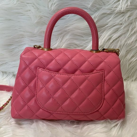 ❌❌SOLD elsewhere❌Chanel 19A small Coco handle - Picture 7 of 17